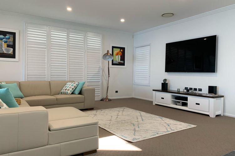 Sealand Lake House – Premium Lake Macquarie Accommodation