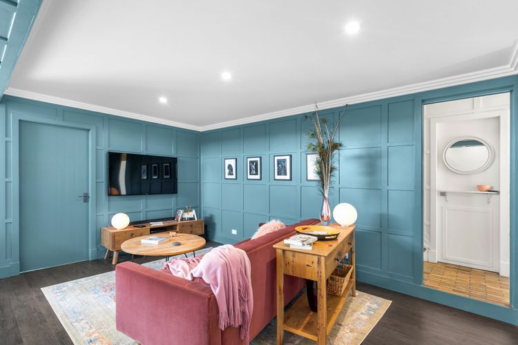 Lounge room with flat screen TV