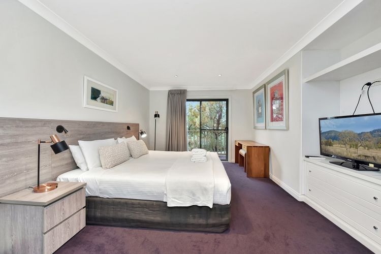 Villa 3br Chardonnay Villa located within Cypress Lakes Resort