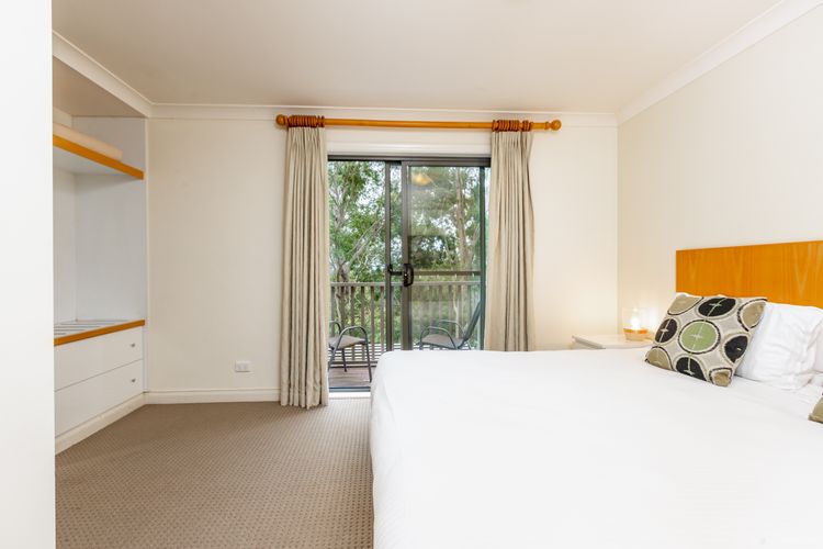 Villa 2br Riesling Villa located within Cypress Lakes Resort