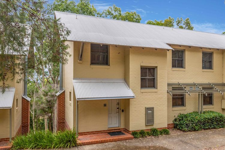 Villa 2br Riesling Villa located within Cypress Lakes Resort