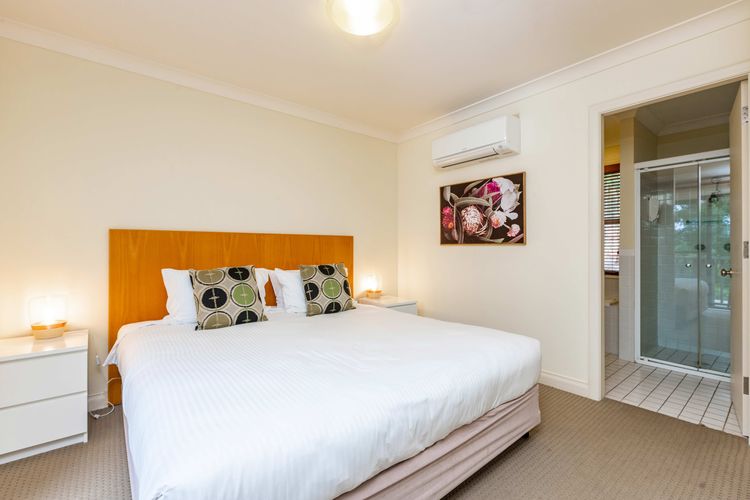 Villa 2br Riesling Villa located within Cypress Lakes Resort