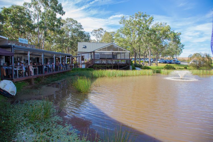 Gartelmann Studio @ Gartelmanns Wines walk to The Deck Cafe + Wine tasting