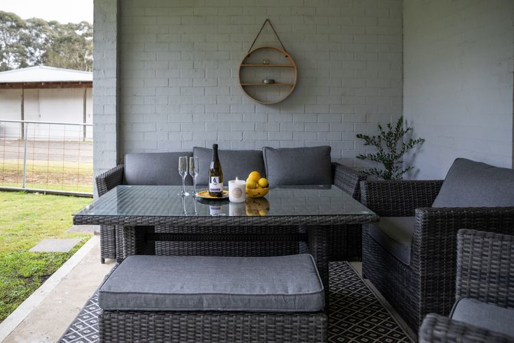 Gartelmann Studio @ Gartelmanns Wines walk to The Deck Cafe + Wine tasting