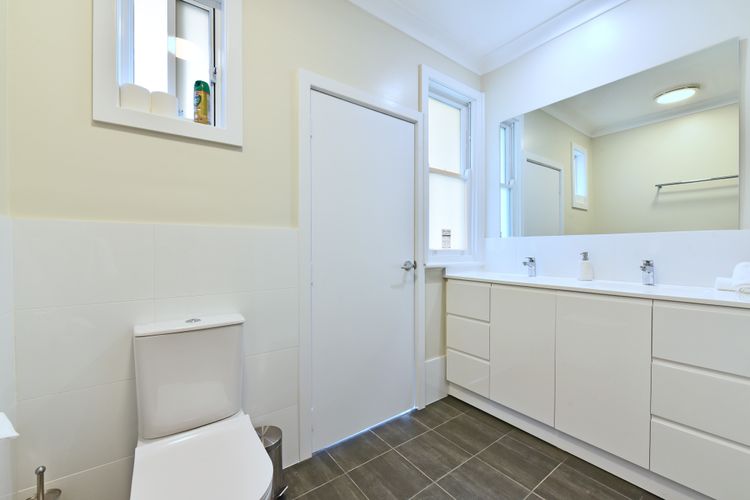 Glandore Estate Vineyard Homestead – Home to a Vibrant Onsite Cellar Door