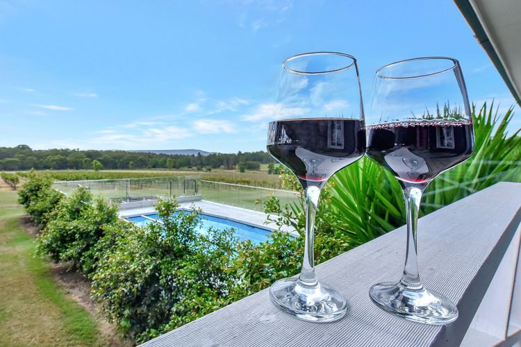 Palmers Lane On Vineyard Homestead