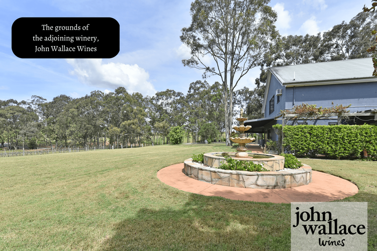 Palmers Lane Vineyard Estate and Retreat with Pool offers a large 6br home and 2br cottage