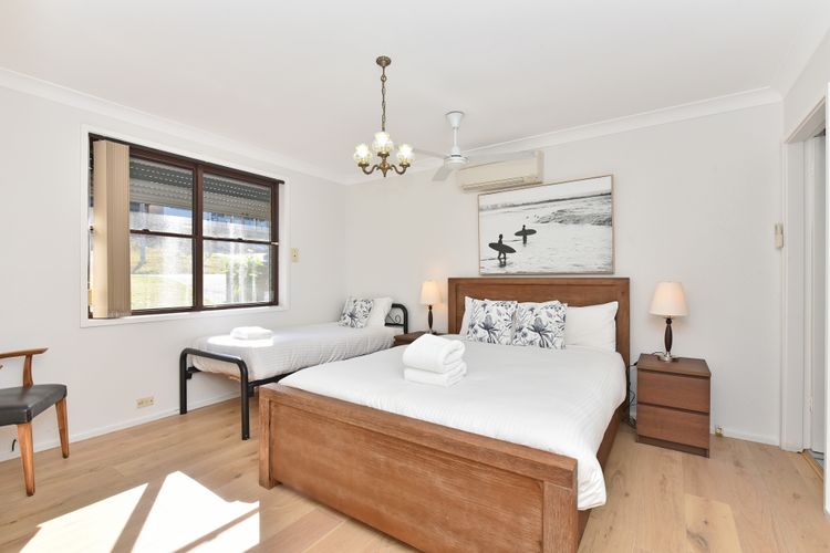 Sunshine Shores Absolute Waterfront