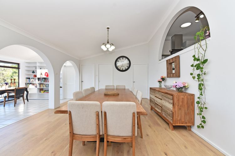 Sunshine Shores Absolute Waterfront