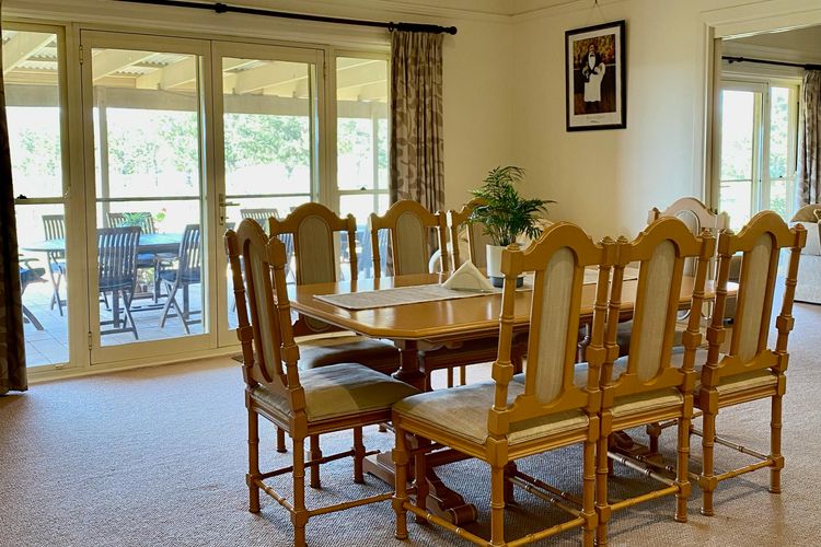 Vintage Kitchen Table, open space 