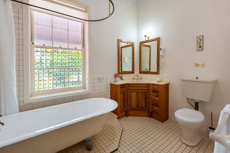 OMG! amazing tile floors bathroom 