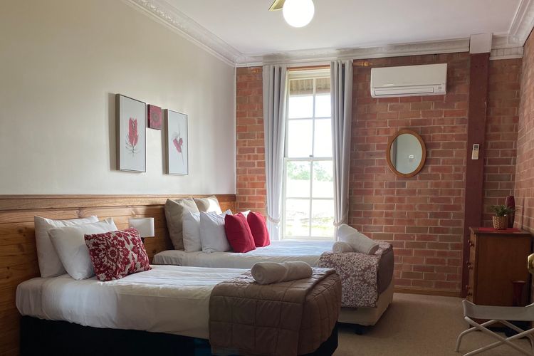 Bluebush Estate – The Chalet