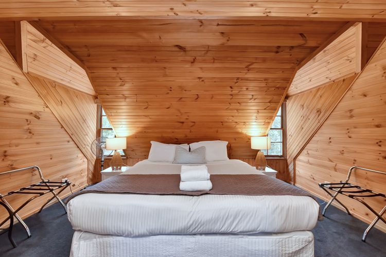 Bracken Ridge Vineyard – The Stables – Villa 1