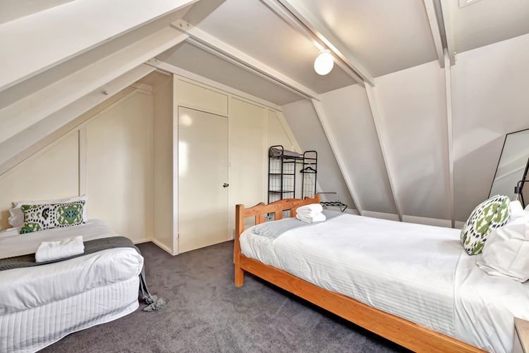 Bracken Ridge Vineyard – The Kingston – Villa 3