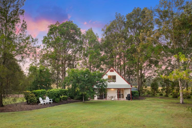 Bracken Ridge Vineyard – The Athabascan – Villa 5