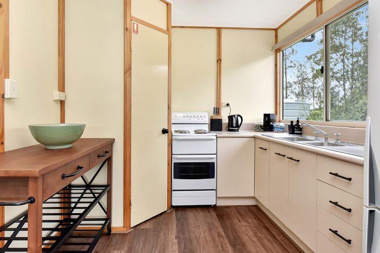 Bracken Ridge Vineyard – The Athabascan – Villa 5