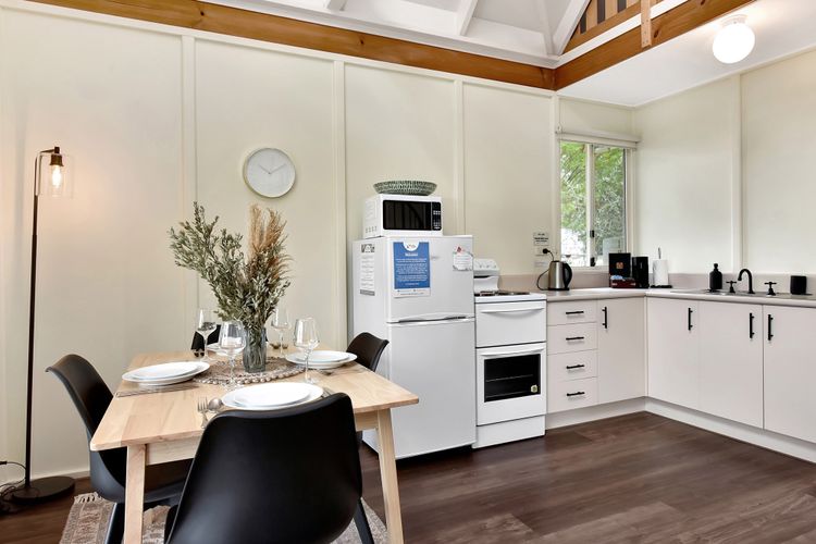 Bracken Ridge Vineyard – The Entire Estate