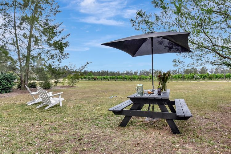 Bracken Ridge Vineyard – The Entire Estate