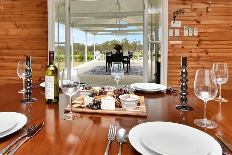 Bracken Ridge Vineyard – The Entire Estate