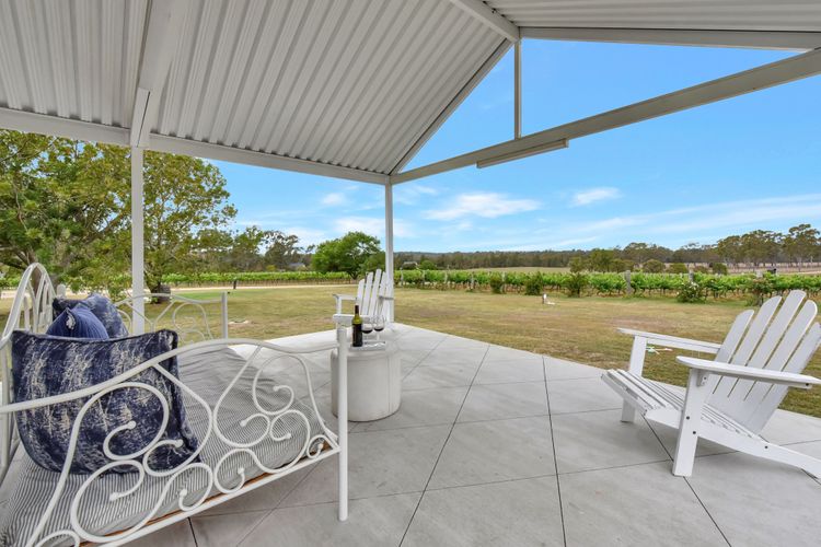 Bracken Ridge Vineyard – The Entire Estate