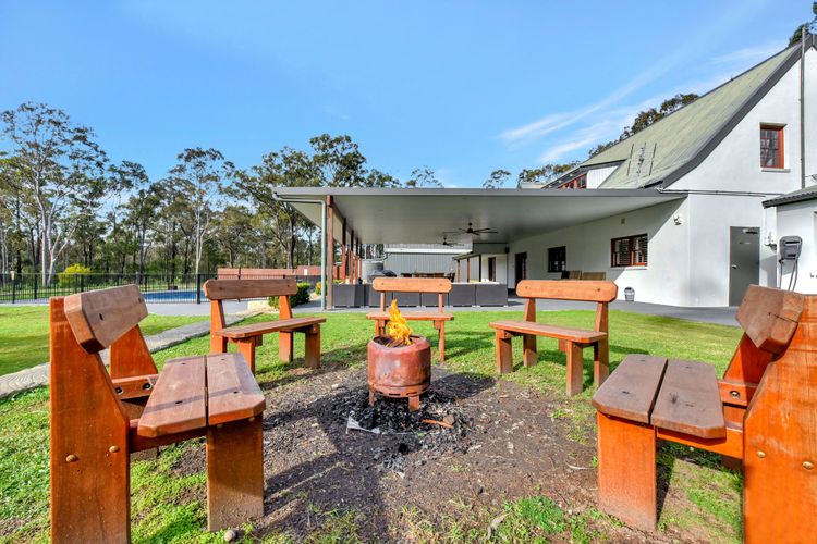 Kitchener Country Estate with Pool Hot Tub on private acres that sleeps up to 18