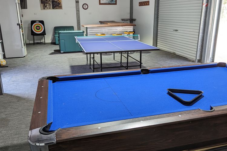 Kitchener Country Estate with Pool Hot Tub on private acres that sleeps up to 18