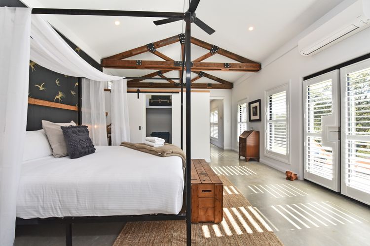 Luxury bedroom with great lighting 