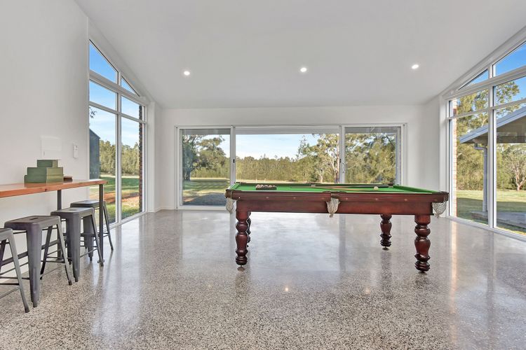 The Reserve Homestead walk to vineyards and restaurants and Concerts