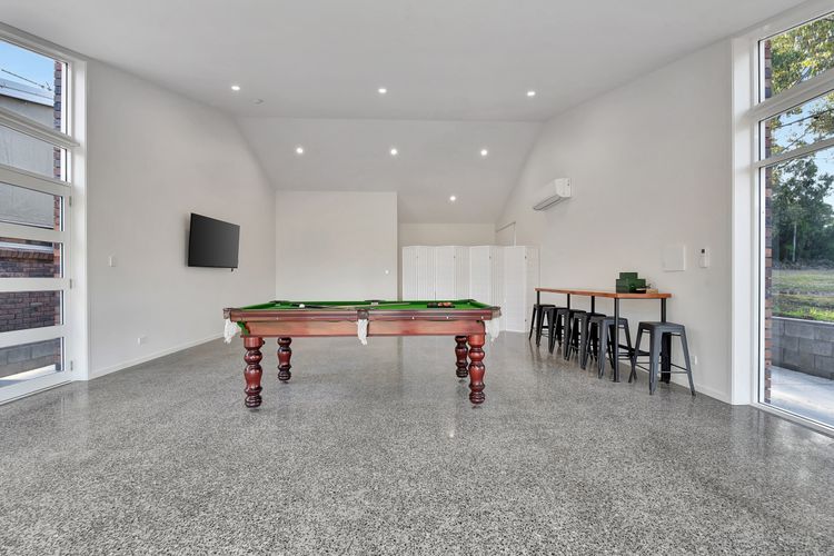 The Reserve Homestead walk to vineyards and restaurants and Concerts