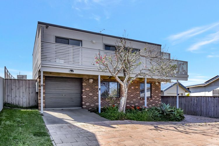 Seabreeze Bungalow – Lakeview Sunset Delight at Sunshine on Lake Macquarie