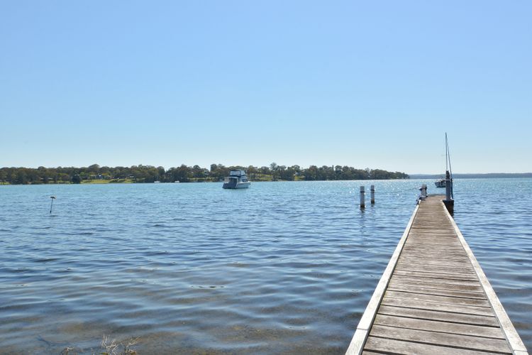 Lake Macquaries’ Edgewater Lakehouse at Morisset Memories
