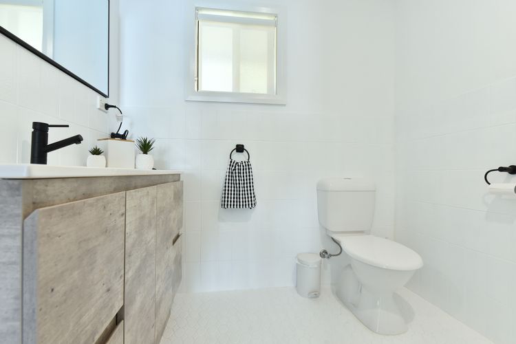 Silverwater Serenity Shores Absolute Waterfront On The Lake