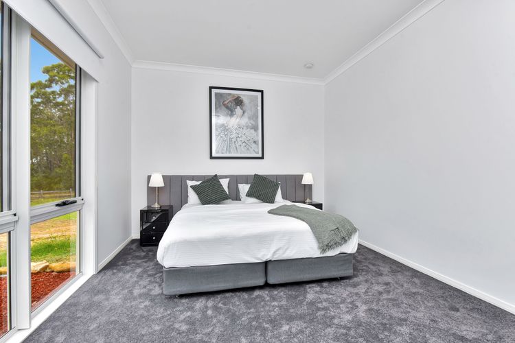 Tranquil Vista Luxury Estate: Your Ultimate Weekend Haven