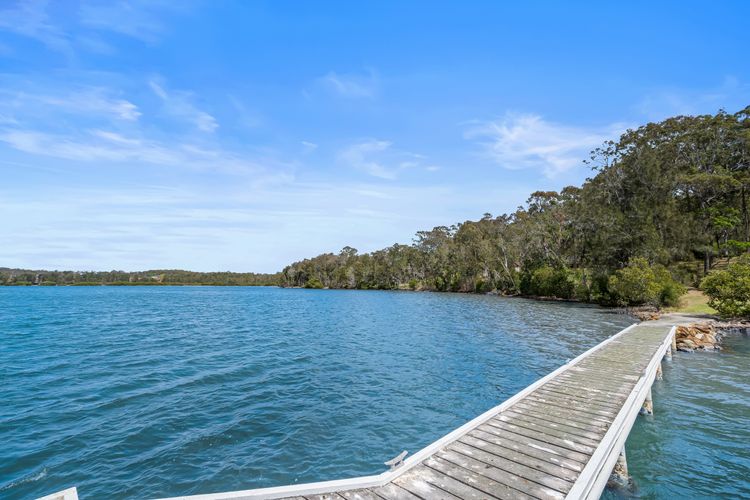Wilderness Waters – Luxury Retreat on Lake Macquarie