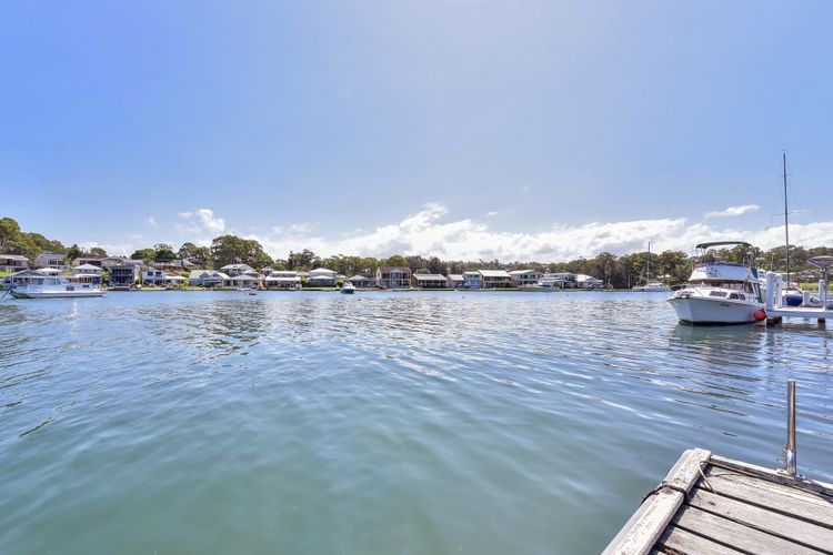 Balmoral Waterfront Escape at Lake Macquarie