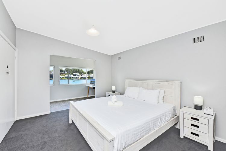 Balmoral Waterfront Escape at Lake Macquarie