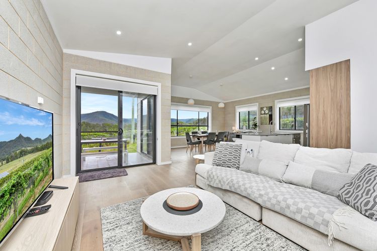 Somerville Wines Lux Escape – 3-Bedroom Cottage Near Broke Wineries