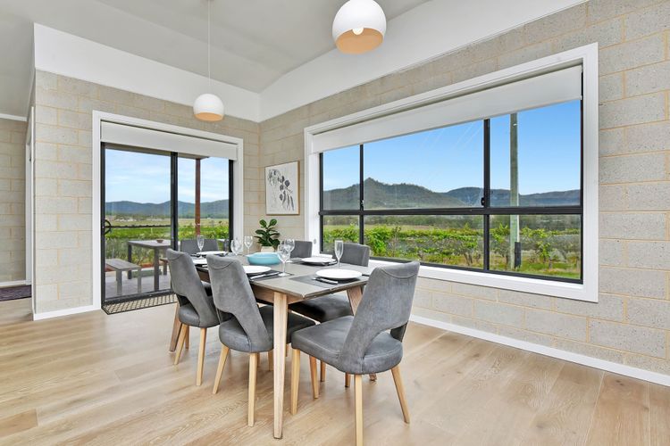 Somerville Wines Lux Escape – 3-Bedroom Cottage Near Broke Wineries