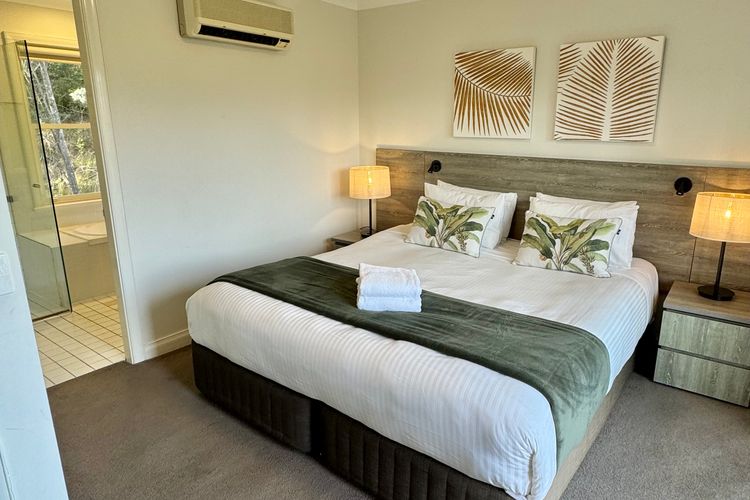 Villa  2br Mountain View Retreat Villa located within Cypress Lakes Resort