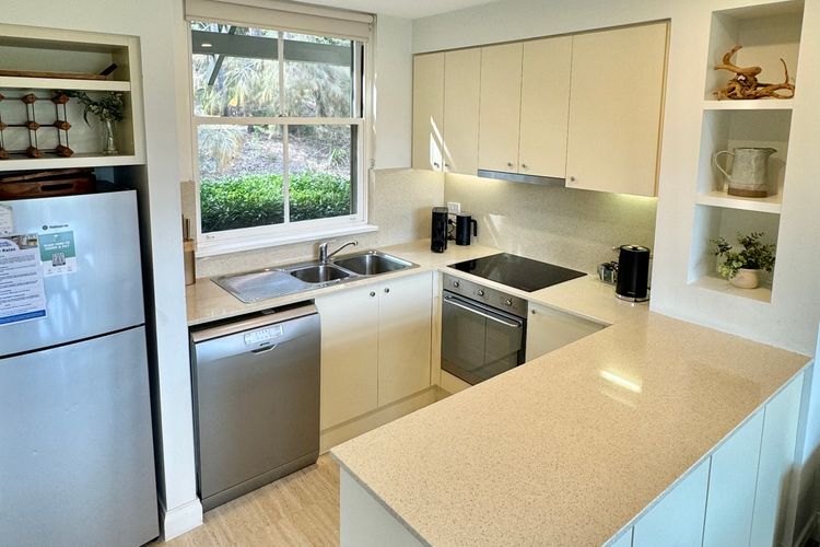 Villa  2br Mountain View Retreat Villa located within Cypress Lakes Resort