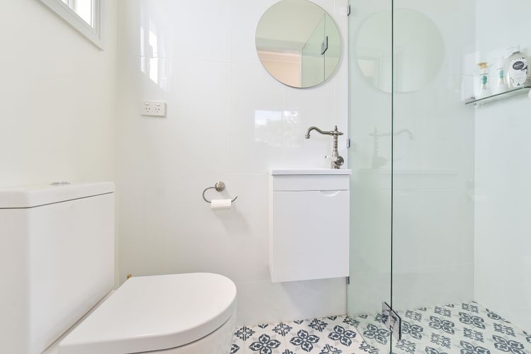 Odyssean Farmstay Cabin – Romantic Getaway, Roche Concert Bus Route & Nearby Wineries