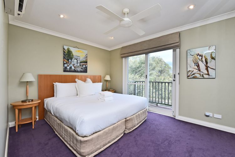 Villa 3br Zinfandel Villa Resort Condo located within Cypress Lakes Resort (nothing is more central)