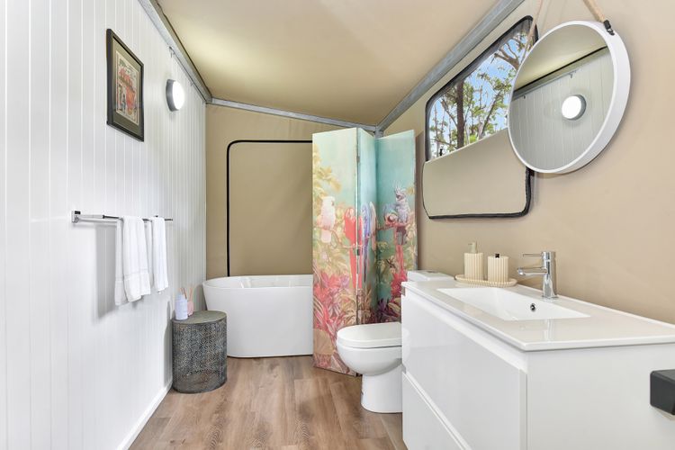 Pokolbin Glamping. Sleeps 6 across 3 eco-friendly glamping Tents