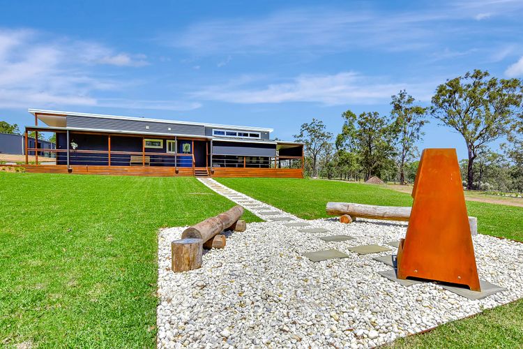 Two for Joy Estate. Sleeping 12, 2 Cottages