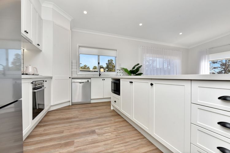 Magpie 3 - Kitchen Area