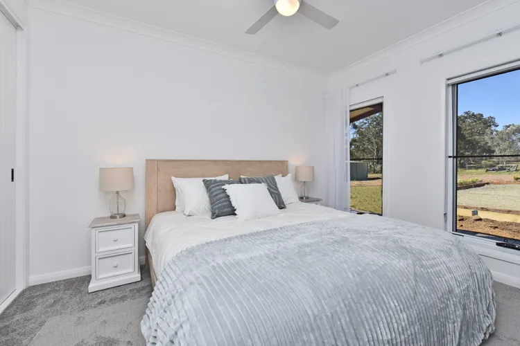 Magpie 3 -  Bedroom 2 - King Bed