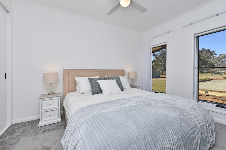 Magpie 3 -  Bedroom 2 - King Bed