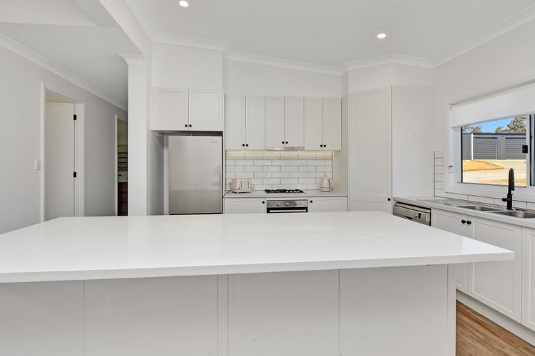 Magpie 3 - Kitchen Area