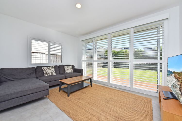 Bombora Beach House at Caves Beach Villas