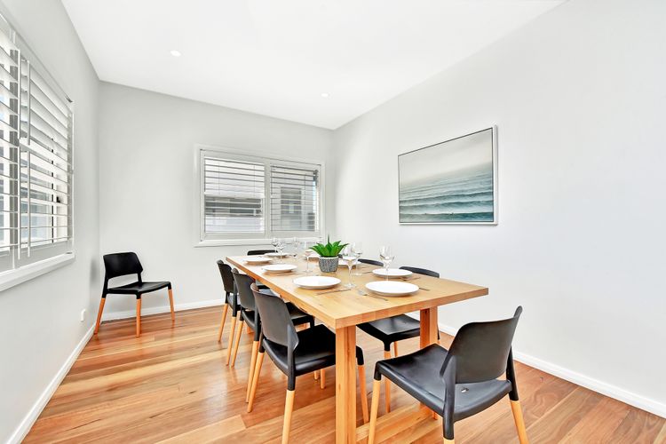 Bombora Beach House at Caves Beach Villas